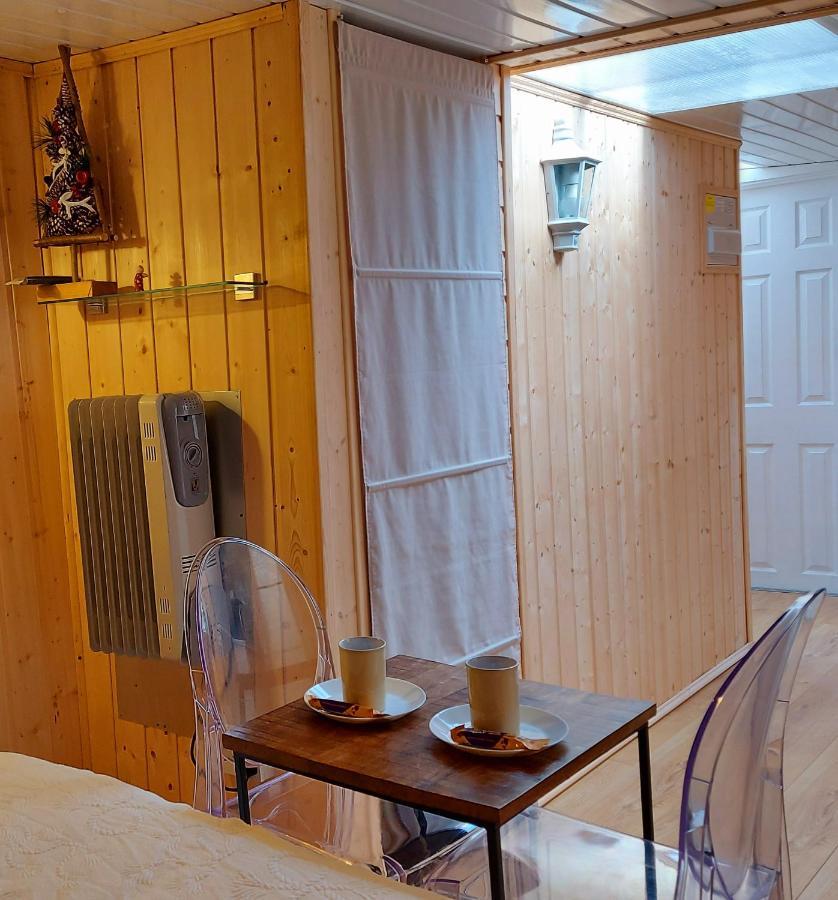 לונדון Pretty Studio With A Private Terrace מראה חיצוני תמונה